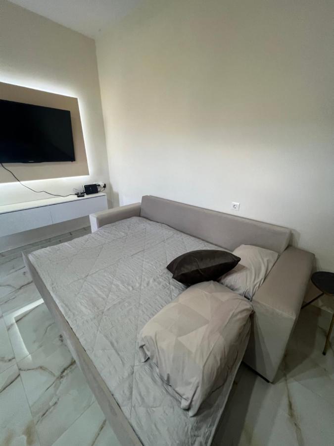 Theodore Resort Agios Georgios  Buitenkant foto