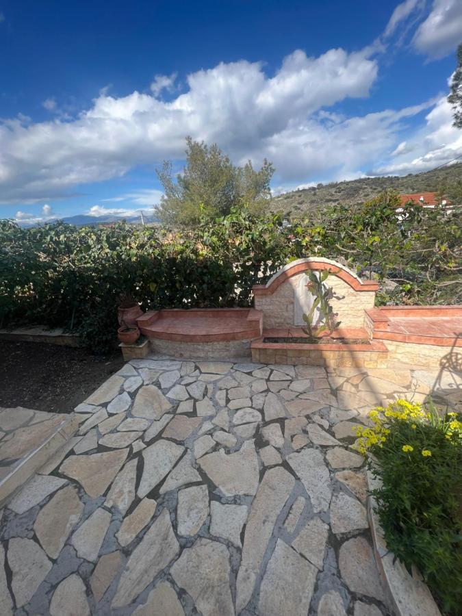 Theodore Resort Agios Georgios  Buitenkant foto