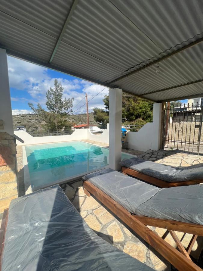 Theodore Resort Agios Georgios  Buitenkant foto